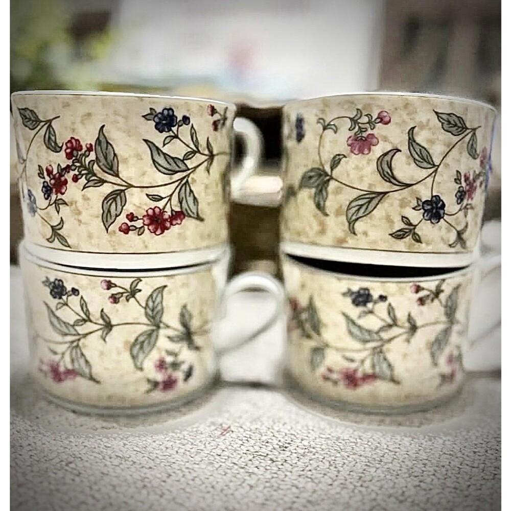 Set 4 Vintage Floral Coffee Mugs Design Pac Cottage Farmhouse Teacups